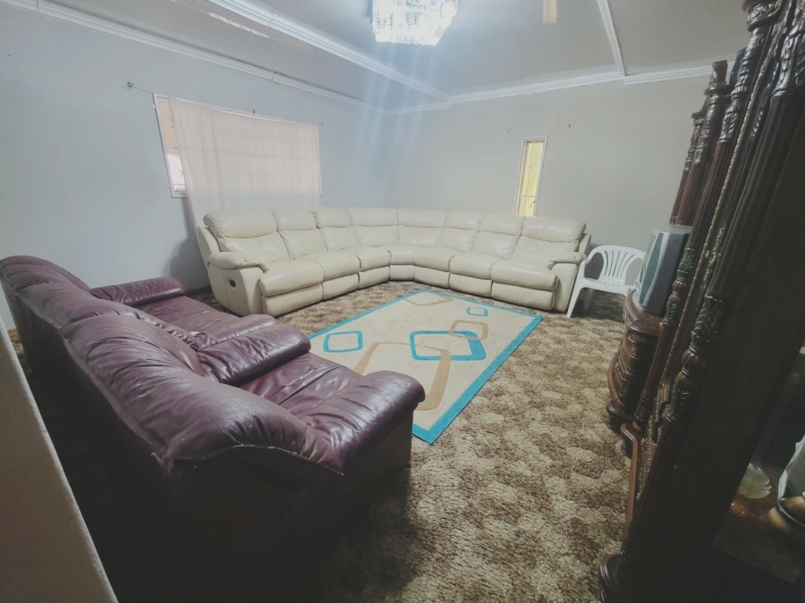 4 Bedroom Property for Sale in Morewag Free State